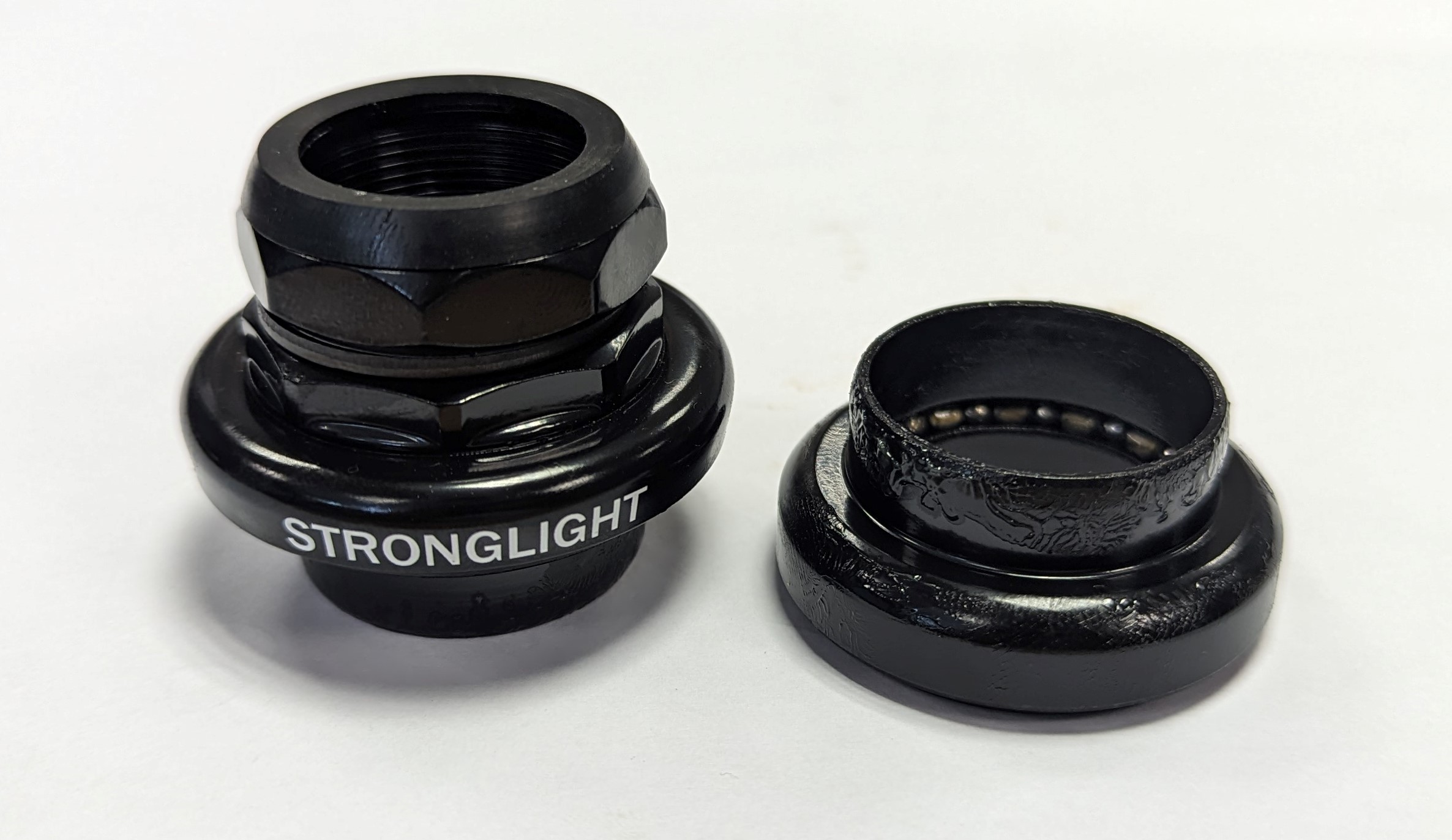 V0163 Stronglight ( 1" ) - JD A9 - Threaded Steel Headset