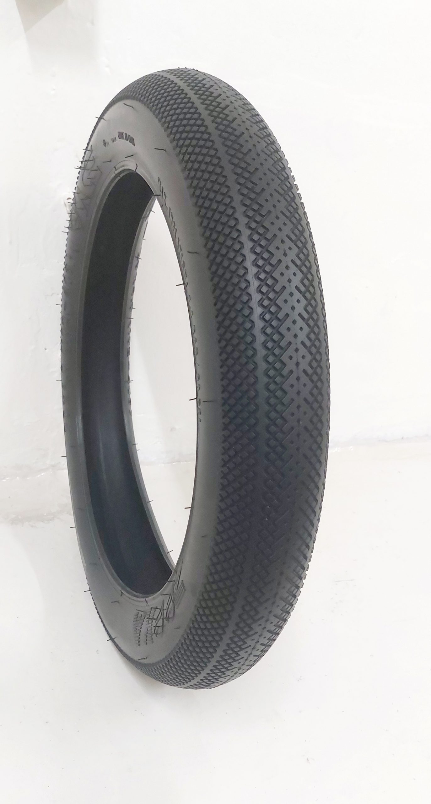 Ortem 20 x 4.00 Zooka Ace Fat Bike Tyre (3mm Puncture Protection)